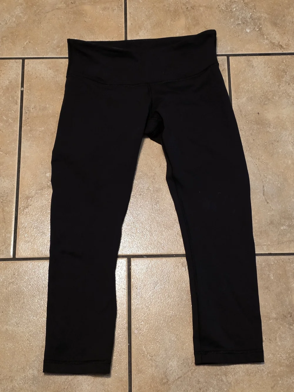 lululemon athletica Black Capri Leggings with High Waist